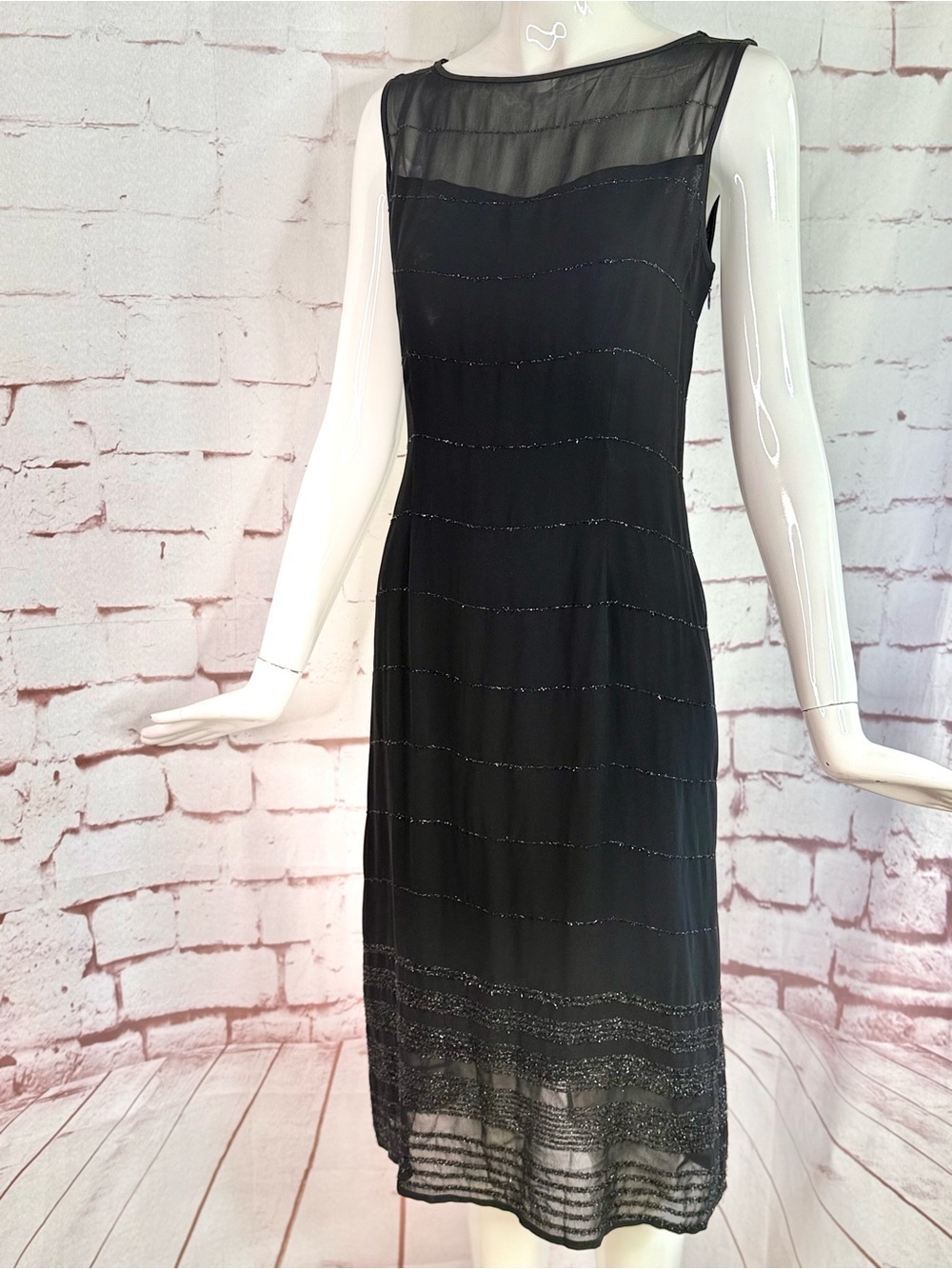 SIGRID OLSEN Black Sheath Sheer Overlay Metallic Thread 10 Cocktail Party Dress - Picture 10 of 14